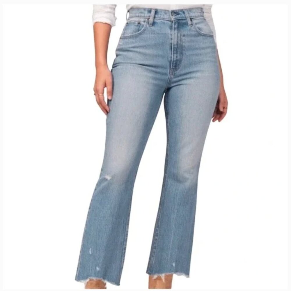 Abercrombie & Fitch Ultra High Rise Kick Flare Jeans 28/6R